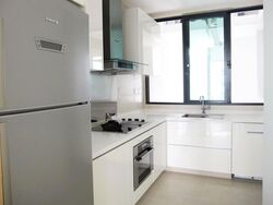 parvis photo thumbnail #2